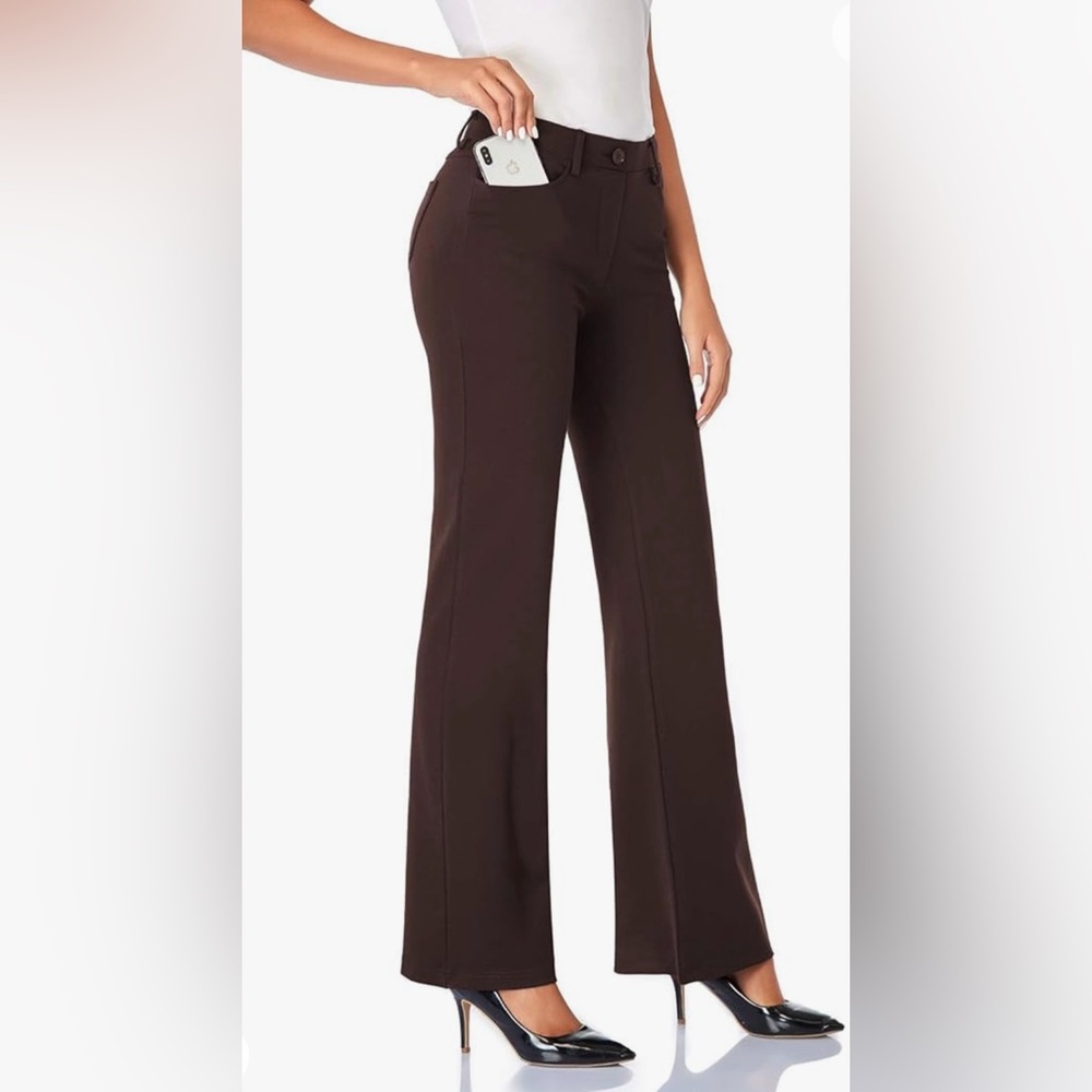 Daisy Fuentes women’s size 10 P brown wide leg trousers new with tags.